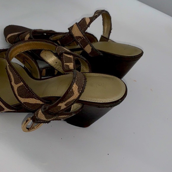 Brown Kelly and Katie heels - Picture 11 of 17